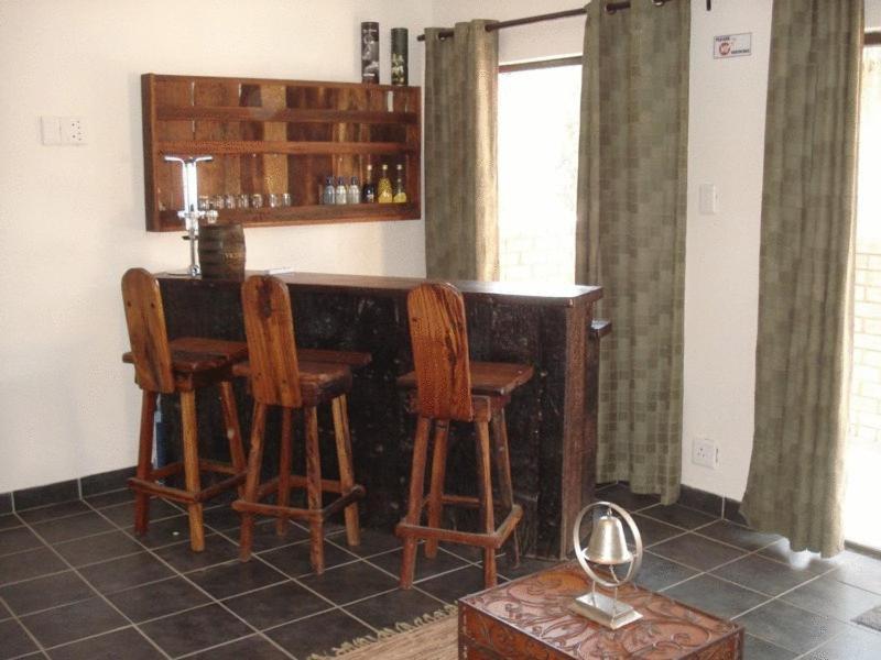 Uitsigpark Guest@Home4U Centurion Extérieur photo